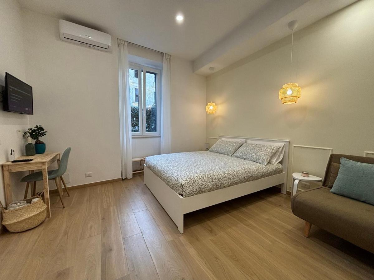 La Maison Appartement - A 200M Dal Porto Civitavecchia Bagian luar foto