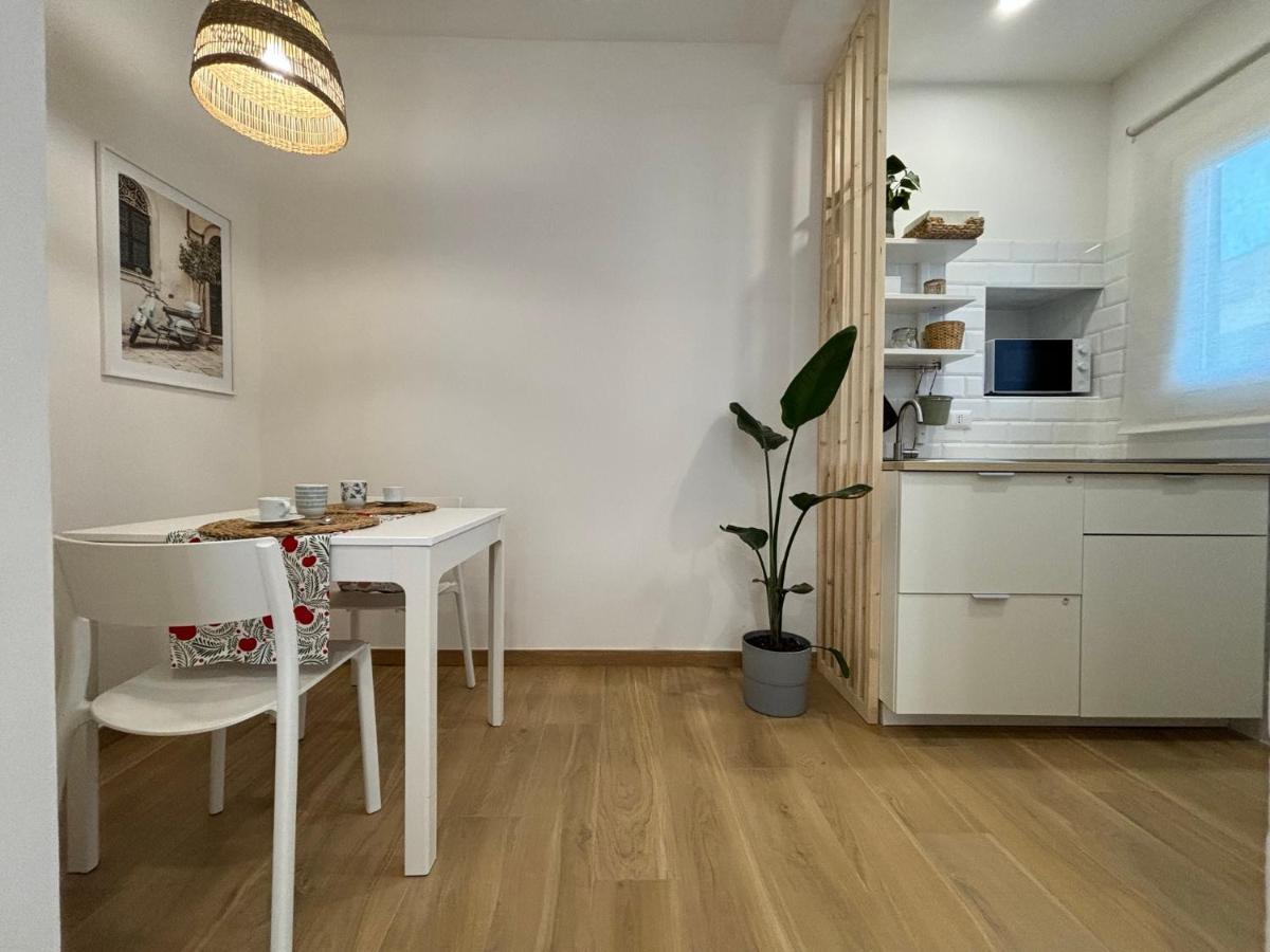 La Maison Appartement - A 200M Dal Porto Civitavecchia Bagian luar foto